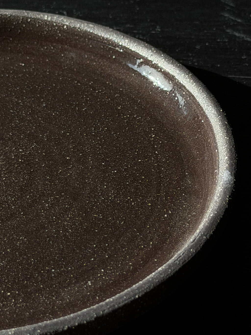 Flat plate BLACK STONE 16 cm